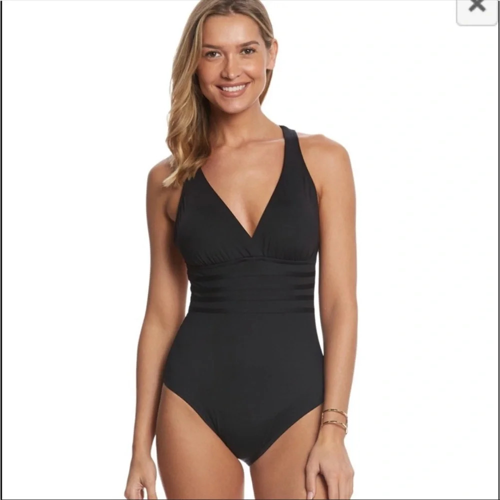 LA BLANCA island cross back 1piece NEW